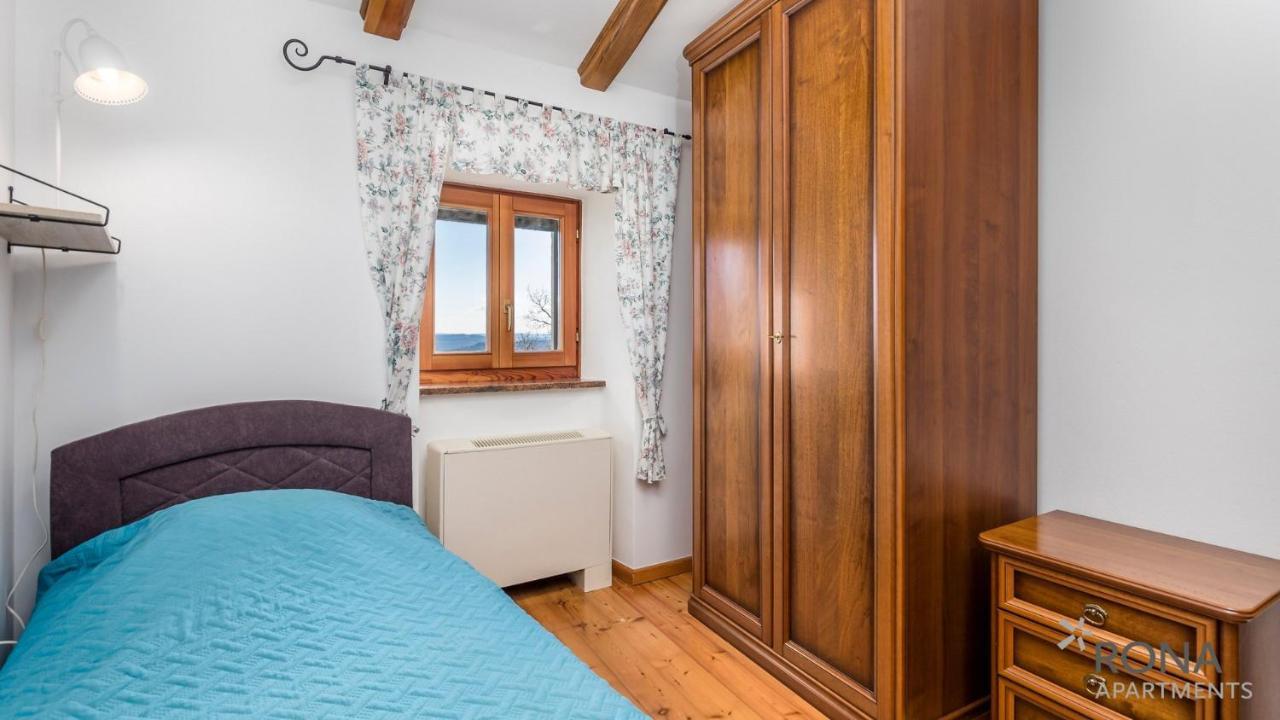 Boljun Rona Stone House Apartments Janja מראה חיצוני תמונה